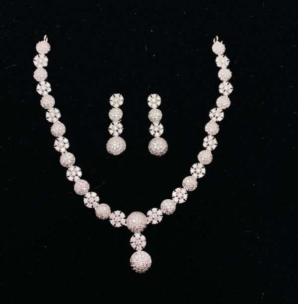 AD Microzircon Necklace Set